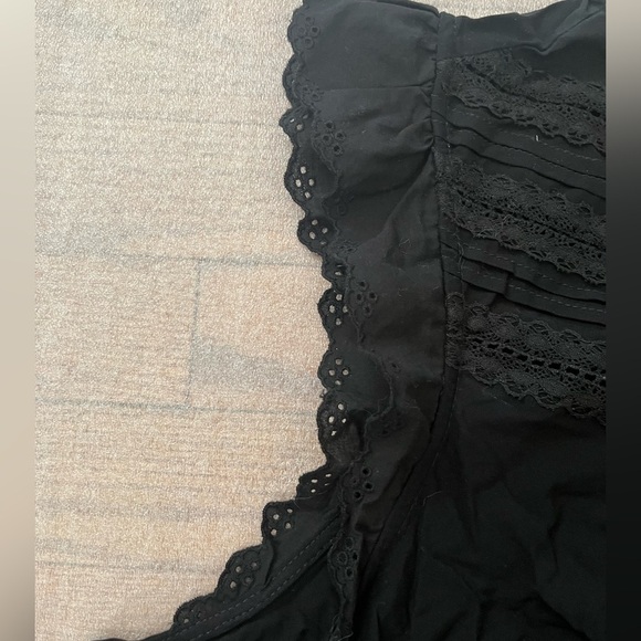 [4/4X]Torrid Eyelet Pintuck Detail Black Sleeveless Ruffled Blouse - Picture 8 of 12